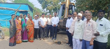 विकास कामे